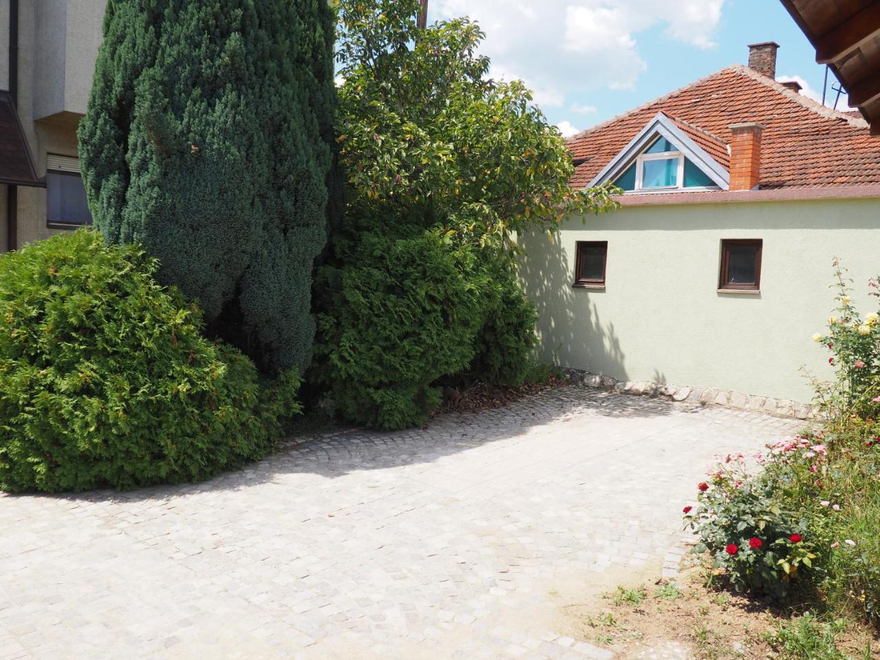 Guest House Stefanovic ヴラニェ エクステリア 写真