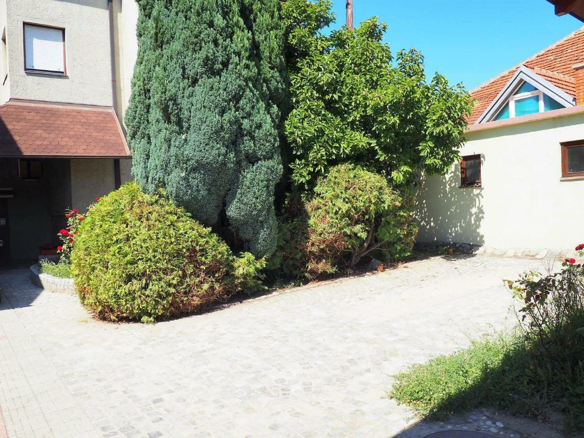 Guest House Stefanovic ヴラニェ エクステリア 写真
